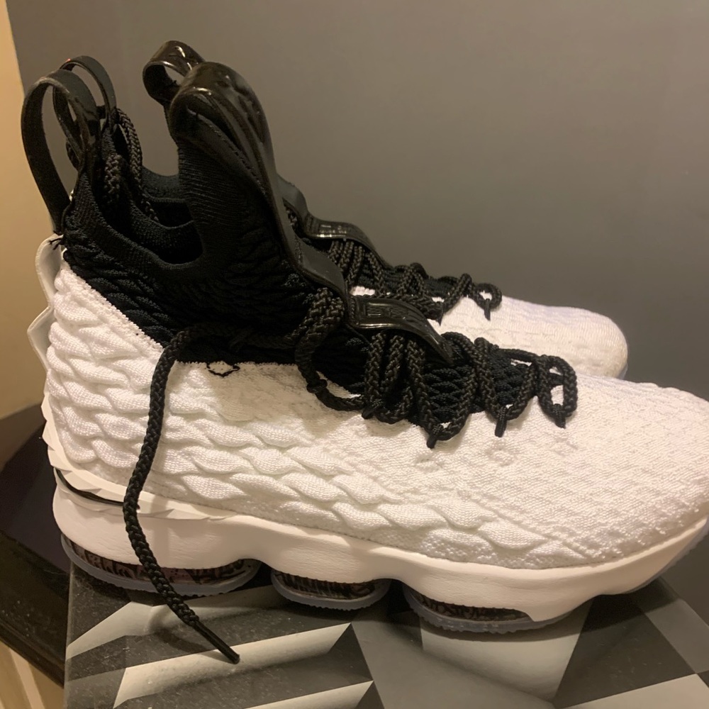 Lebron Basketball sneakers